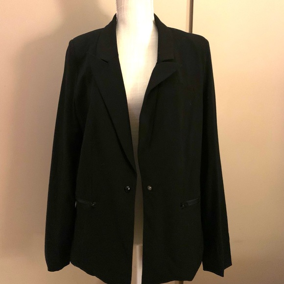 Stella Luce Jackets & Blazers - Stella Luce Elegant Black Blazer